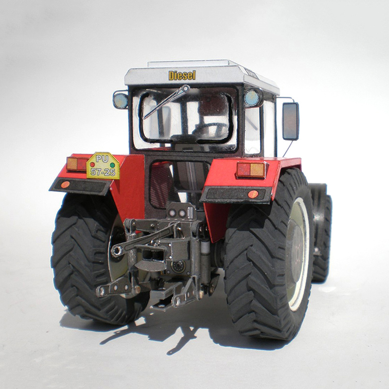 Zetor 162 45 Tractor 1:32 arte - Art Craft With Cardboard reseña y precio